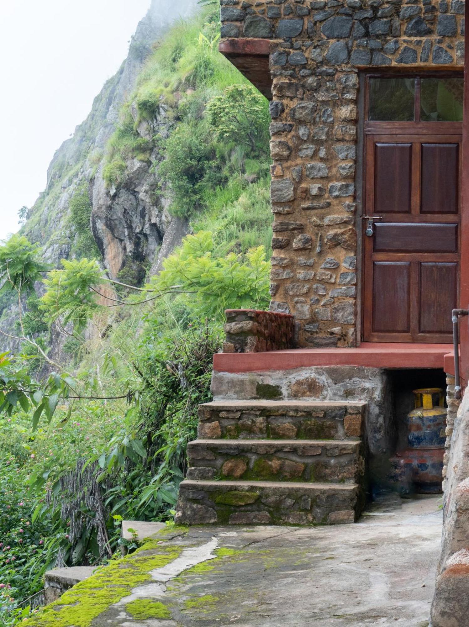 Karuna Dham Vila Kodaikanal Exterior foto